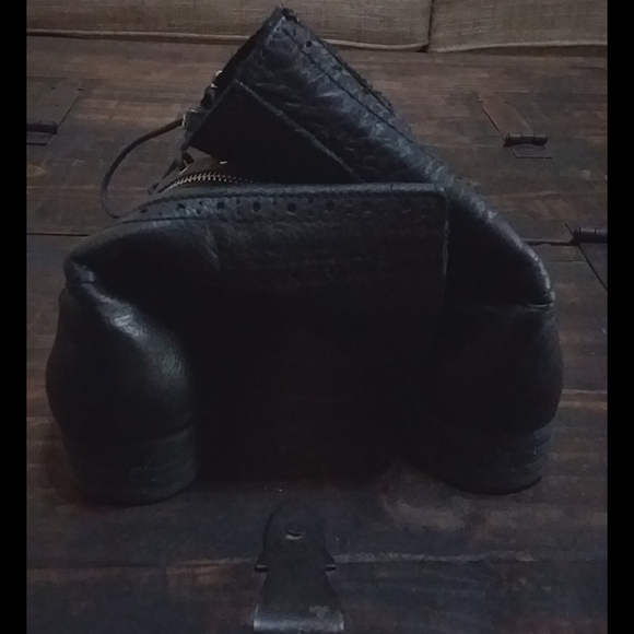 Black Leather High-Top Zipper Boots - Picture 2 of 5